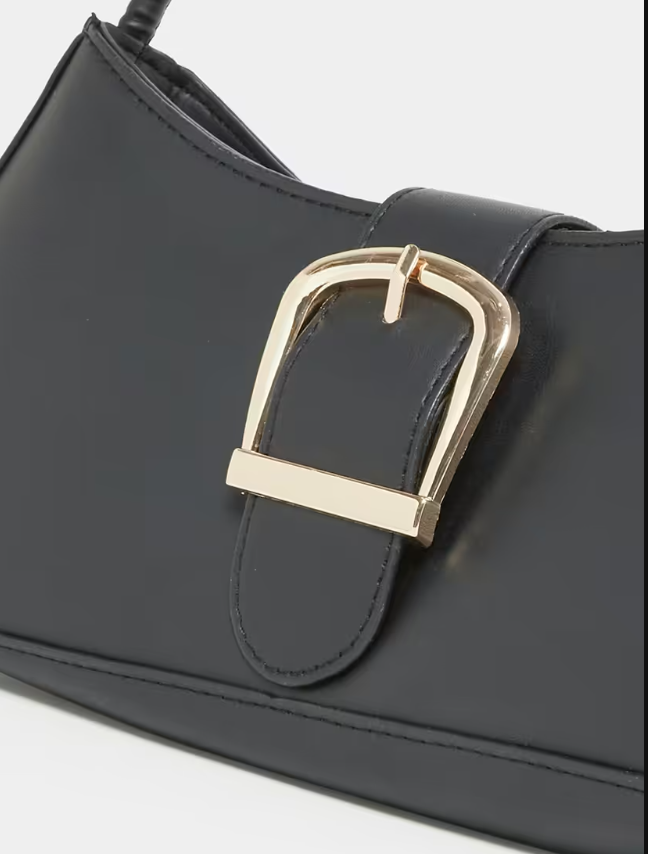black solid leather handbag