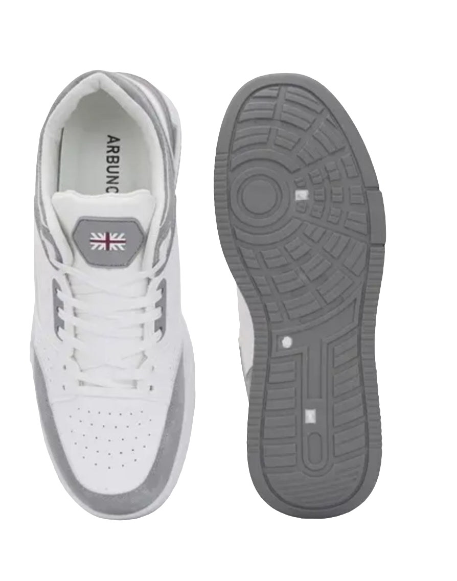 Casual shoes
