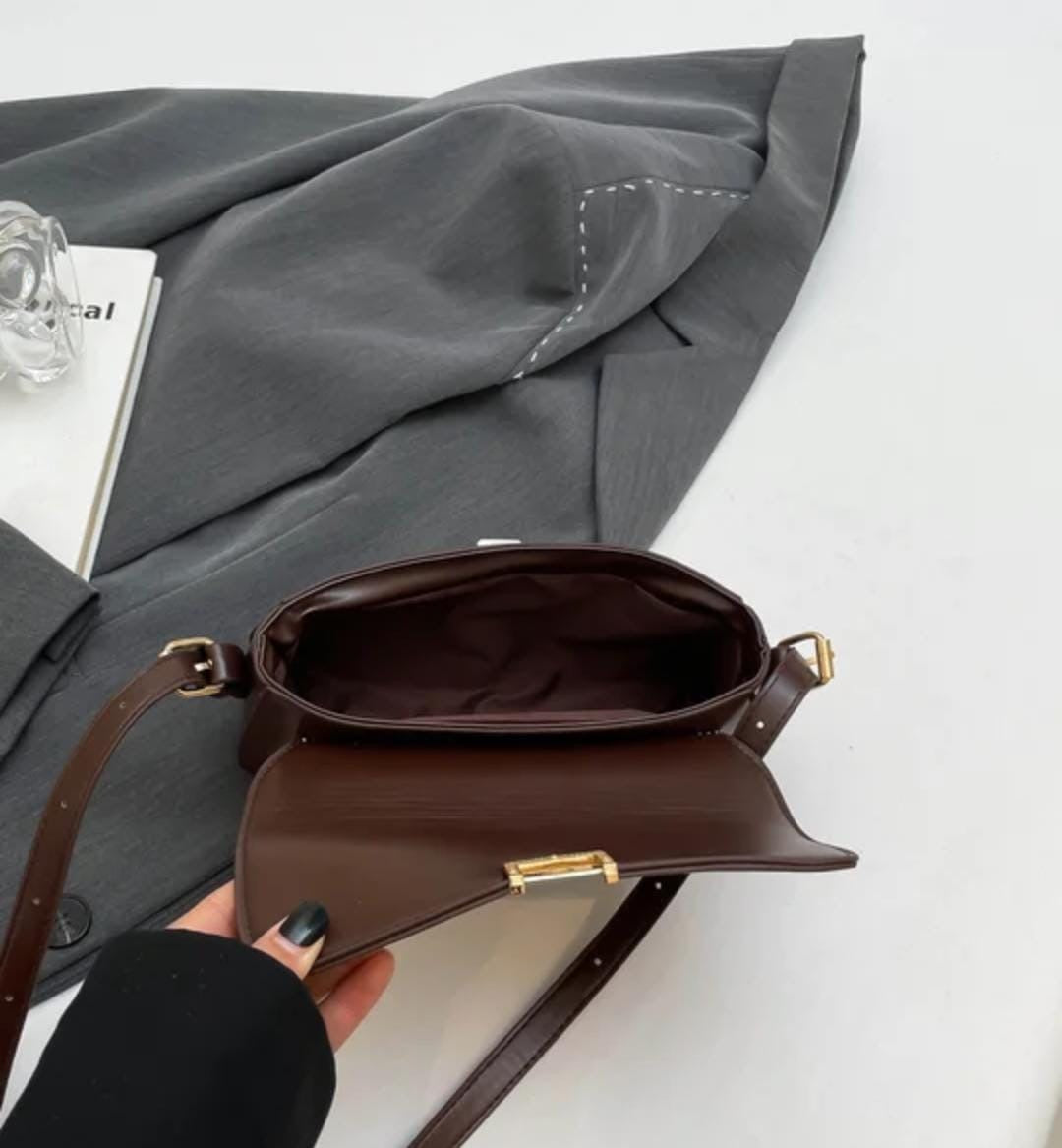 solid shoulder bag