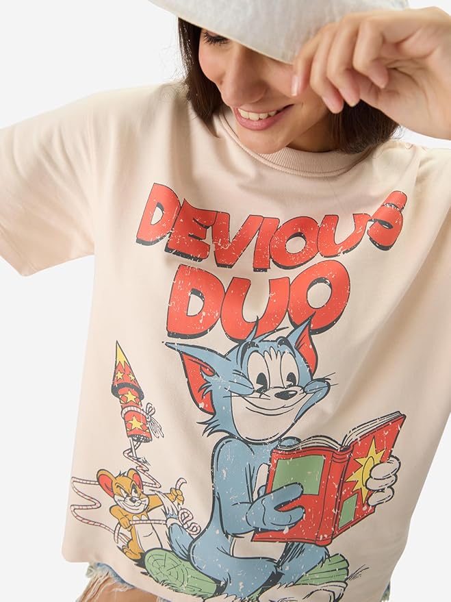 Tom and Jerry: Devious Duo Oversized