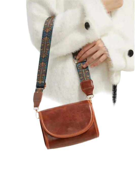 solid box  crossbody bag