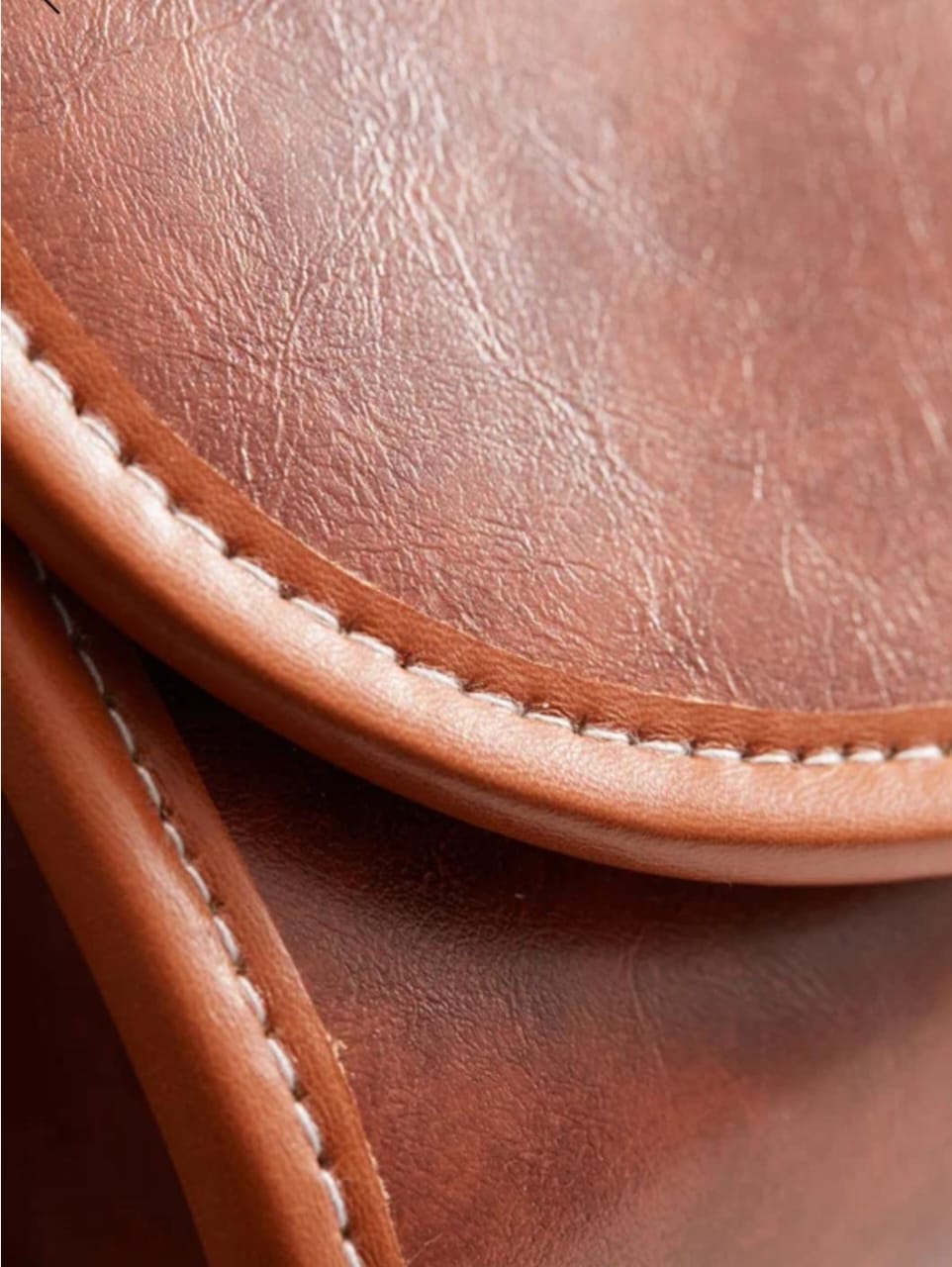 solid box  crossbody bag