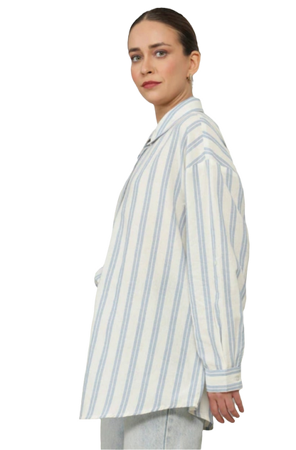 Cutaway collar striped shirt
