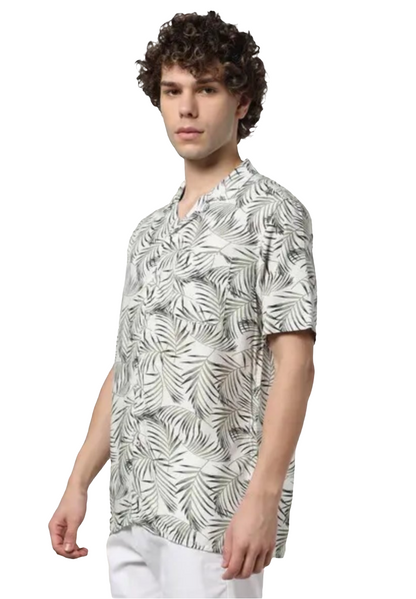 Leaf print with patch pocket