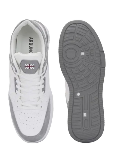 Casual shoes